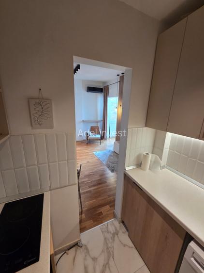 UNIVERSITATE * METROU* GARSONIERA MOBILATA SI UTILATA LUX * CENTRALA PROPRIE - 11