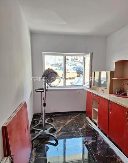 Apartament   sau spațiu comercial  41 mp Florești strada stejarului Nr 40 - 8