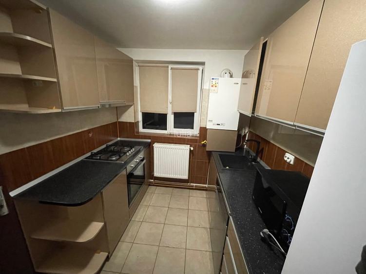 Casa 3 cam de inchiriat Bragadiru zona Penny Plevnei - 3