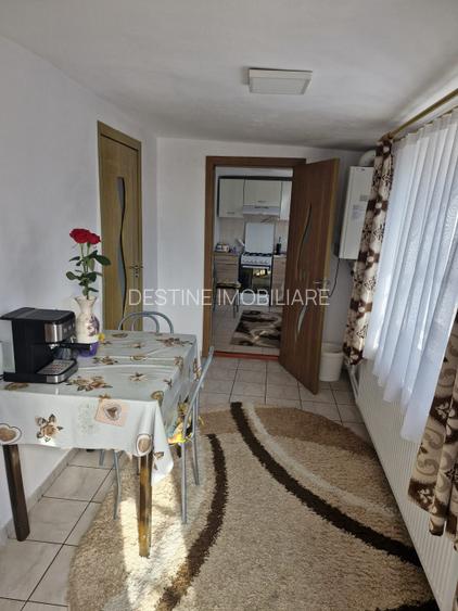 Casa frumoasa - zona linistita - 2