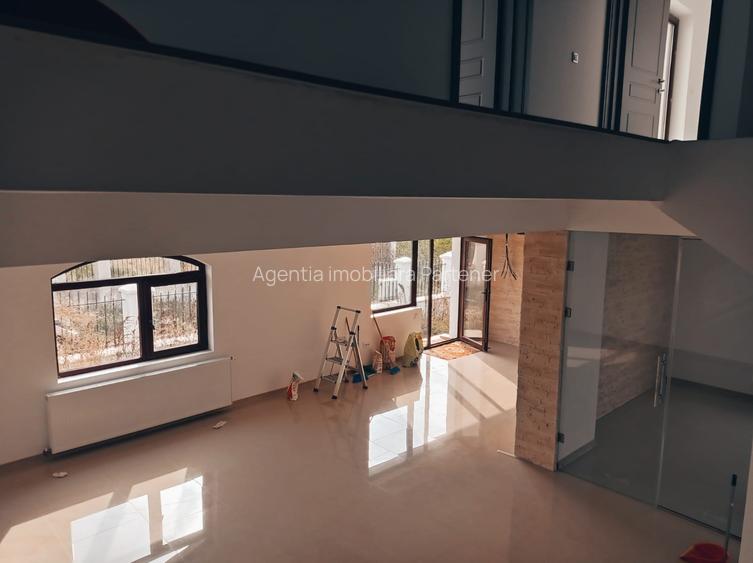 Casă / vilă Ștefănești / comuna Călinești , finisaje moderne ! - 12