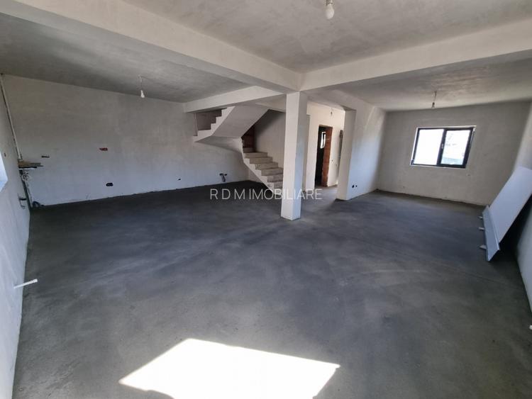 Vilă tip duplex de vânzare – Clinceni (zonă centrală) - 13