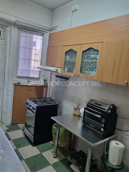 Eleganță interbelică în inima orașului – apartament cu potențial investițional - 9