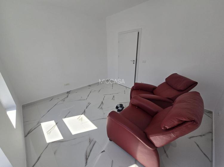 Nou. Disponibil imediat. Decomandat. Etaj intermediar. - 9