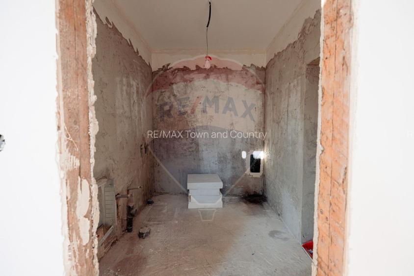 Casă / Vilă cu 3 camere în zona Centrală, strada Gheorghe Doja! - 11