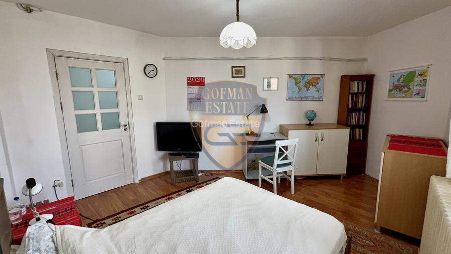 3 Camere Decomandat + uscător + boxă Capitol 3 balcoane centrala gaz 2 bai  A/C - 21