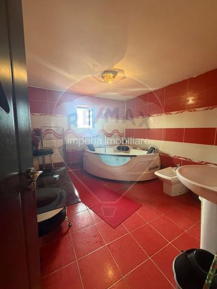 Casa P+E in zona Parcul Nicolae Romanescu, 450mp teren, 4 dormitoare - 27