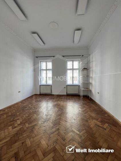 Spatiu 104mp in centru, 4 încăperi, 2 băi, lângă cinema Florin Piersic - 2