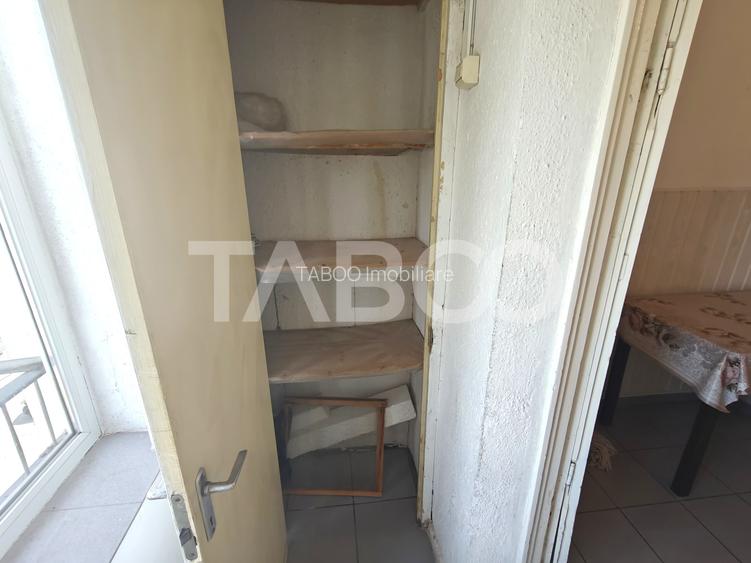 Apartament decomandat 2 camere cu pivnita si balcon - zona Terezian - 9