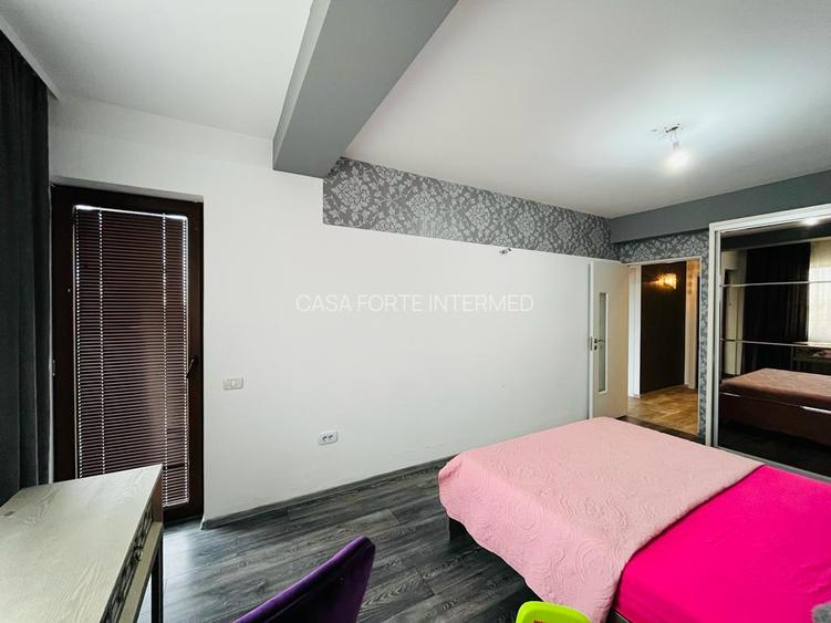 VILĂ TIP DUPLEX – PALAZU MARE VEDERE LA LAC 245000 € - 30