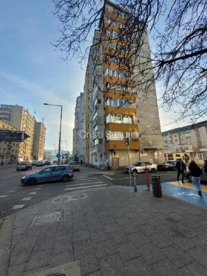 Apartament 3 camere renovat, mobilat, 2 balcoane, lift nou – Str. Năsăudului - 11