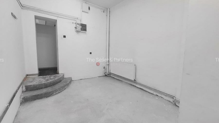 Spatiu comercial cu vizbilitate mare - 7