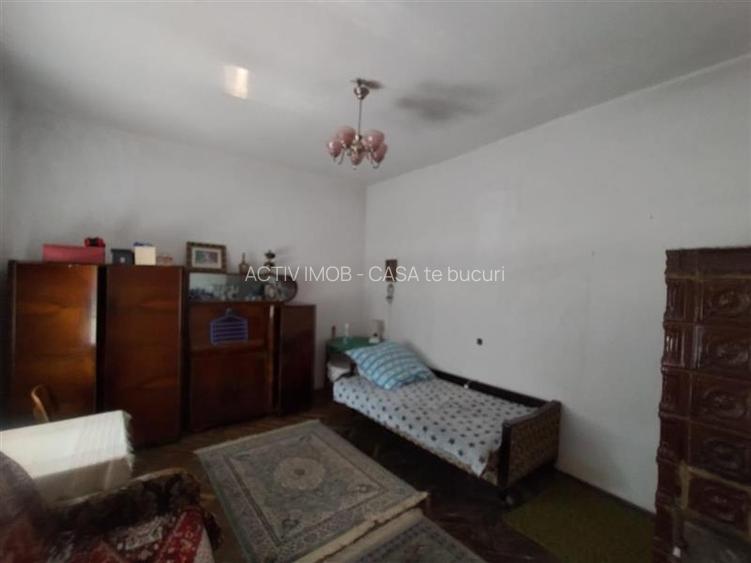 Caransebes, Casa cu Teren de 585 Mp, Zona Sesu Rosu - 3