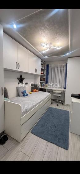DIRECT PROPRIETAR! Apartament 3 camere modificat in 4, renovat complet - 7
