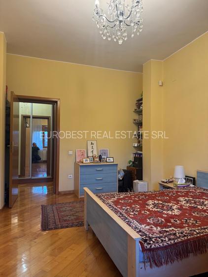 Dorobanti Capitale, proprietate formata din 2 apartamente+ Pod, in vila, - 6