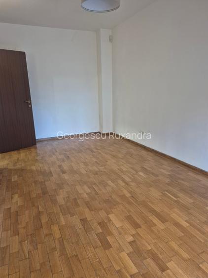 3 camere decomandat, bloc 2010, metrou , pereti interiori din caramida - 7