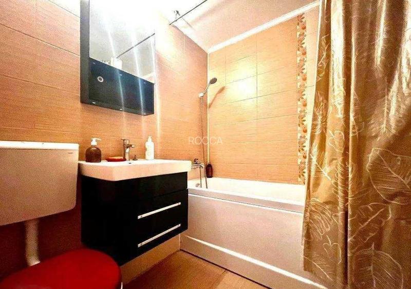 Apartament de 3 camere, decomandat, 70 mp, Dristor, 7 min metrou, 2 băi, balcon - 7
