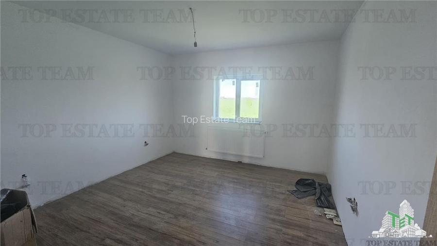 Vila 6 camere cu teren 500mp in Ciorogarla (posibilitate rate) - 3