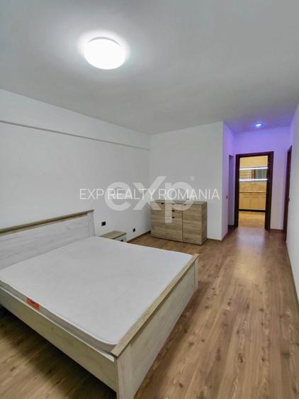 Apartament de închiriat – 4 camere, decomandat – Tractorul - 120 mp. - 9