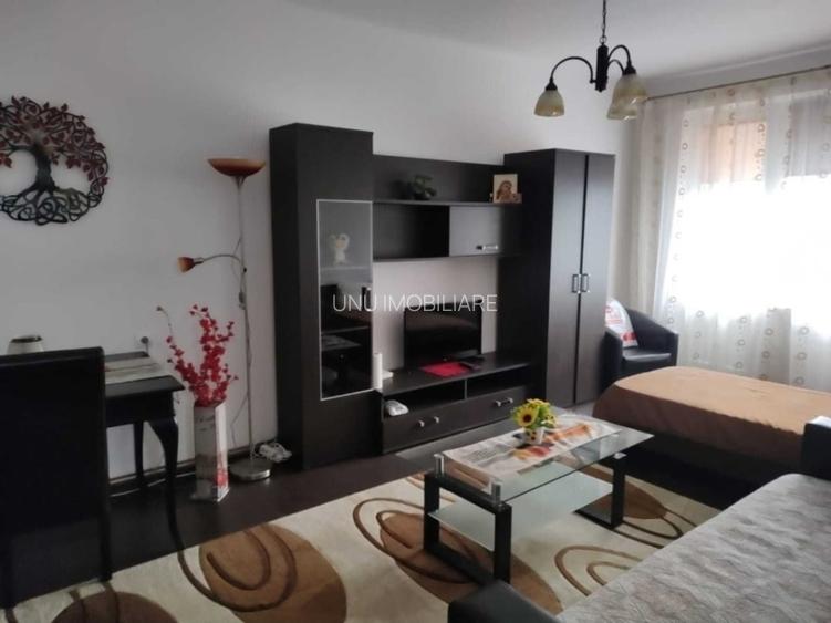 Ultrancentral-2 camere-Etaj Intermediar-54 mp - 2