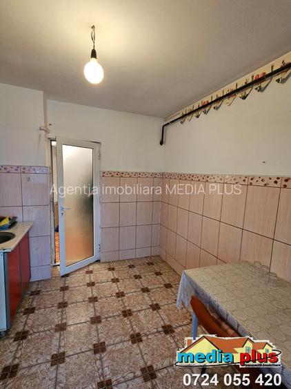 Apartament 4 camere decomandat, etaj 1, Micro 18 – 105.000 € - 3