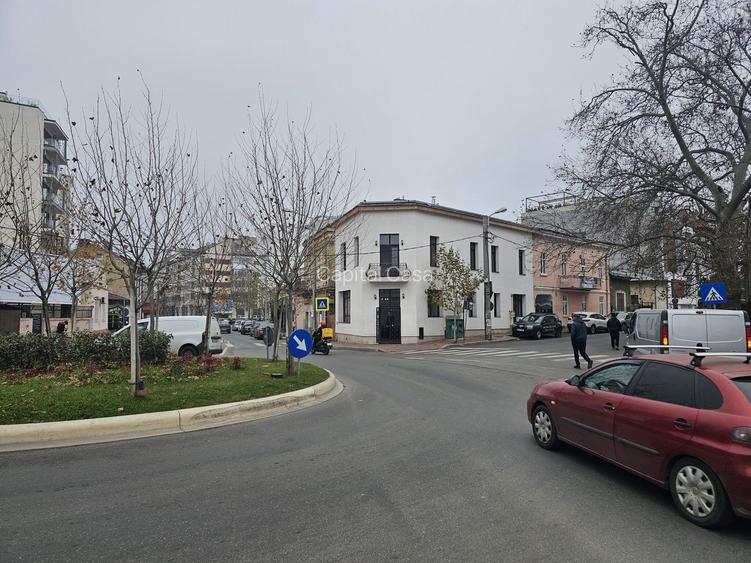 Spatiu Comercial Premium - Ultracentral - 2