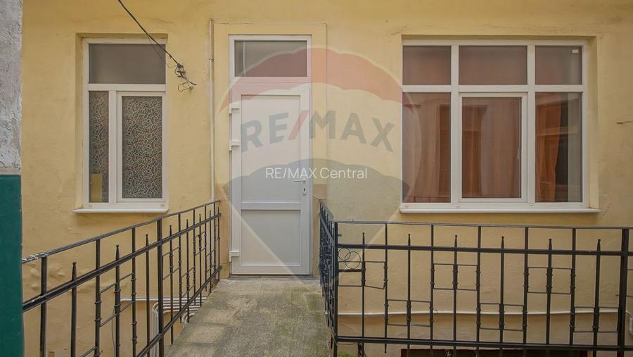 Apartament 3 camere si două băi, Str Republicii, Centrul Istoric - 9