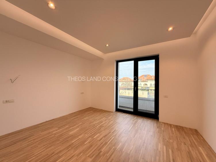 Vilă P+1 cu 4 camere + teren 470 mp Tunari Str. Camil Petrescu - 23