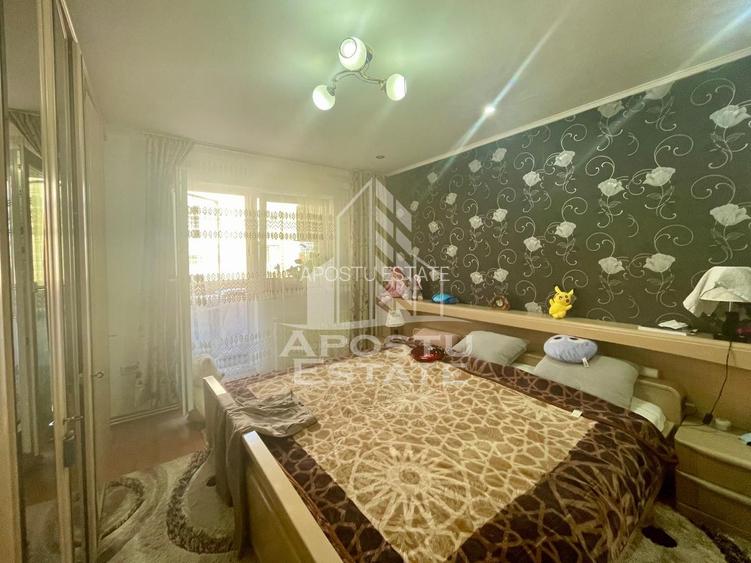 Apartament 3 camere -  zona Uta - 12