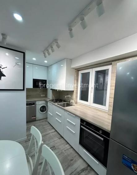 Unirii | 3 camere | AC | Prox. metrou | Prima inchiriere | Centrala proprie | - 4