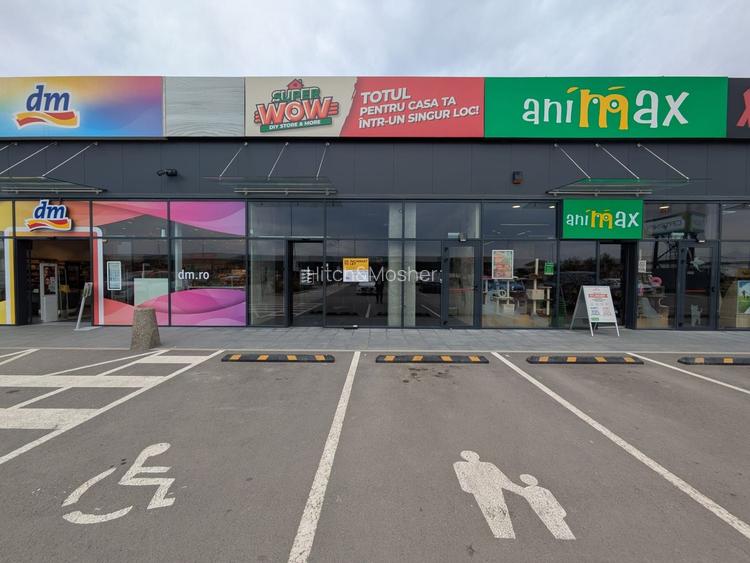 Spatiu comercial de inchiriat - Fun Shop Park Mosnita - 84mp - Comision 0% - 2