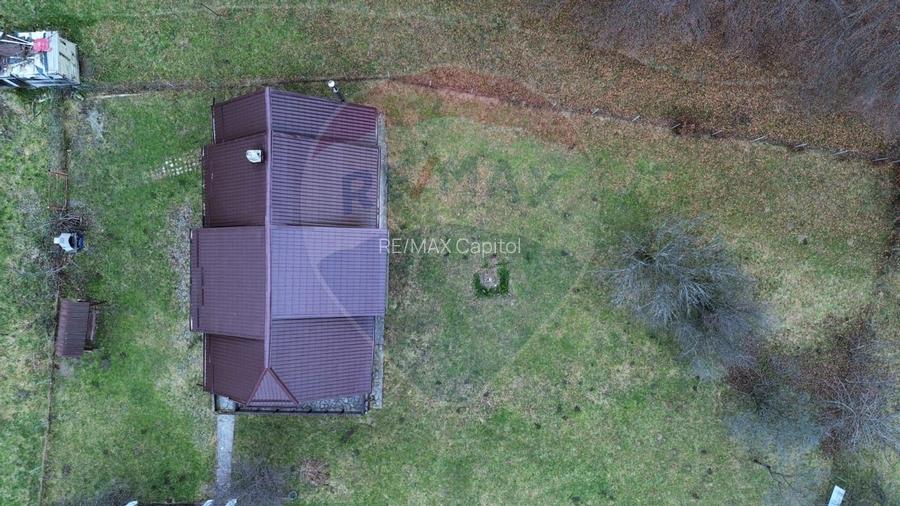 Casă / Vilă cu 7 camere   în zona Bran-Tohanita - 34