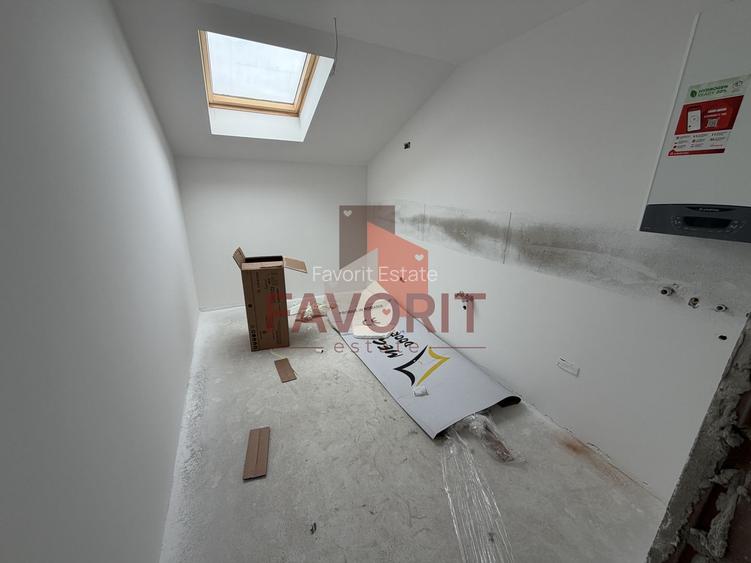 Decomandat. Zona Buziasului. Parcare in curte. - 12