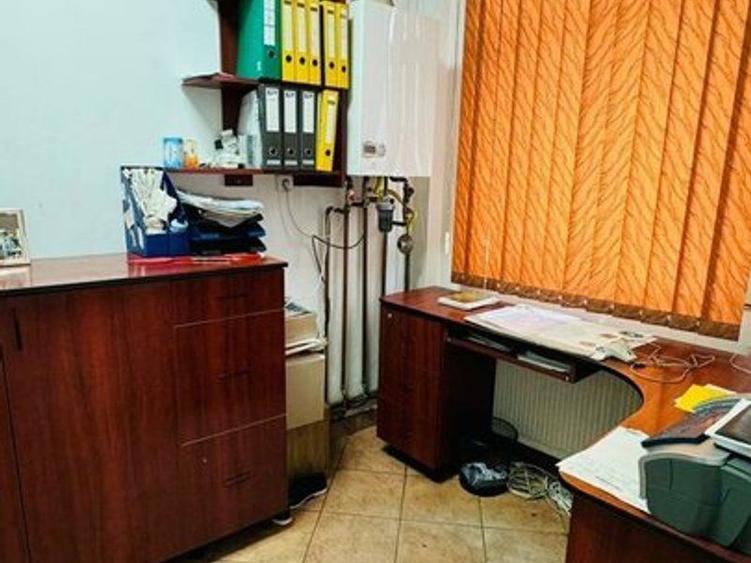 Spatiu comercial de inchiriat, vad , vitina 2 front Vlaicu Arad