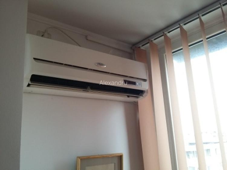  Apartament de 3 camere mobilat si complet utilat - 3