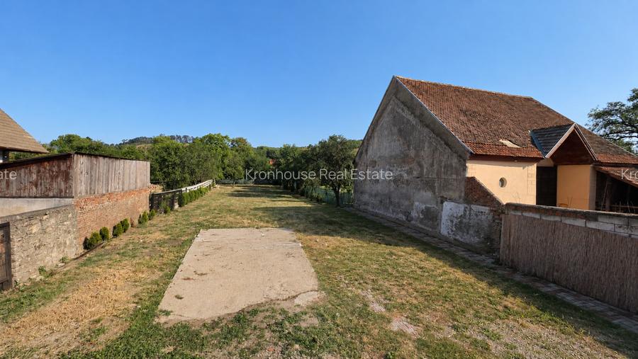 Proprietate deosebita | Teren 1.692 mp  |Tarlungeni Centru | - 35