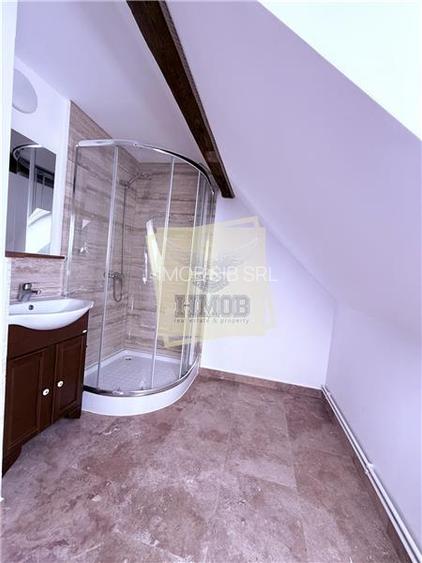 Casa ultracentrala complet renovata 6 camere 3 bai Cisnadioara - 25