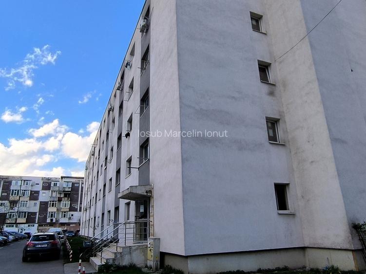 Persoana fizică închiriez mini-garsoniera - 3