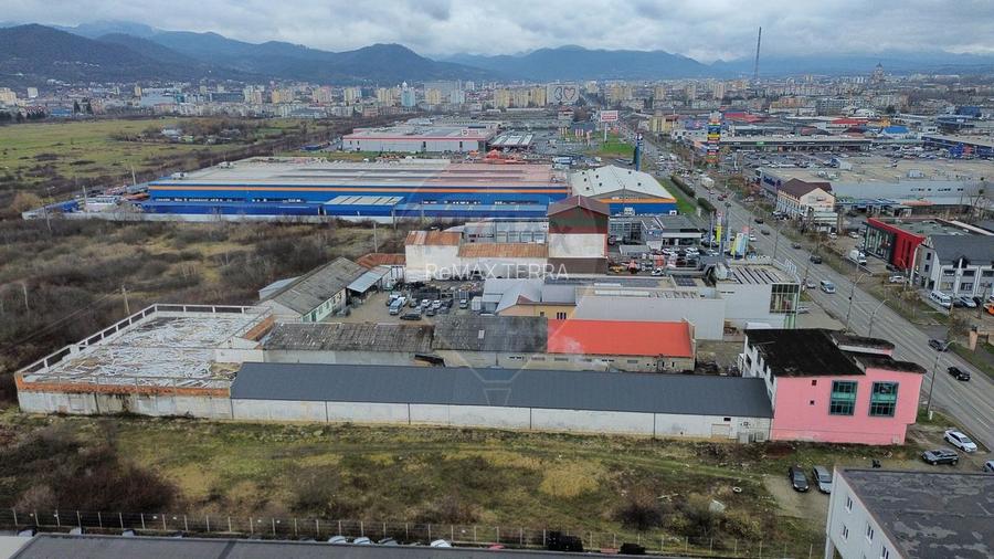 Hala de 2,400mp BD Regele Mihai Baia Mare zona Dedeman 490.000 EURO - 5