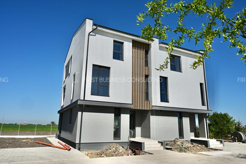 Casă duplex P+1+M, 162 mp utili, curte 150 mp — Otopeni, 5 min aeroport - 4