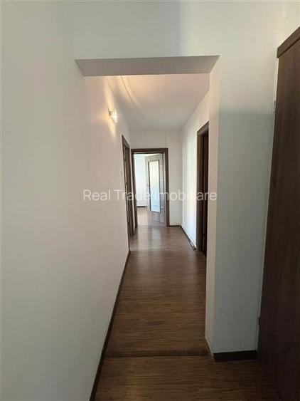 Apartament 3 camere etajul 2 zona Astra- Carpatilor - 7