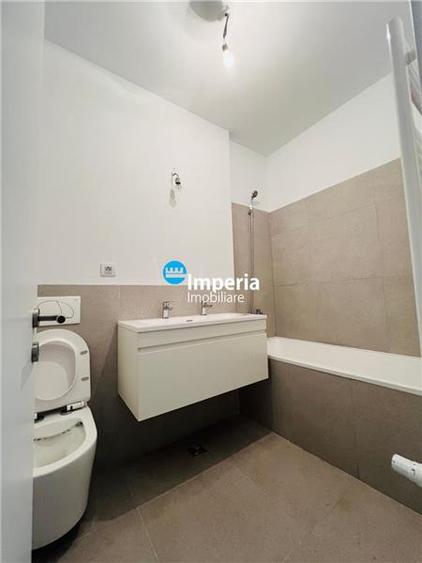 Apartament 3 cam, decomandat de vanzare Silk District, bloc intabulat