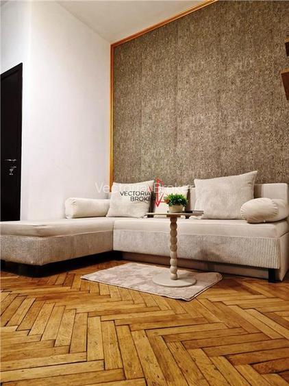 Garsoniera Ultracentrala Universitate Maria Rosetti locuinta sau SALON - 3