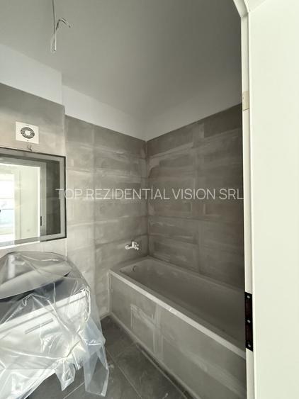 3 CAMERE/ FINALIZAT/ 7 MINUTE METROU N TECLU - 6