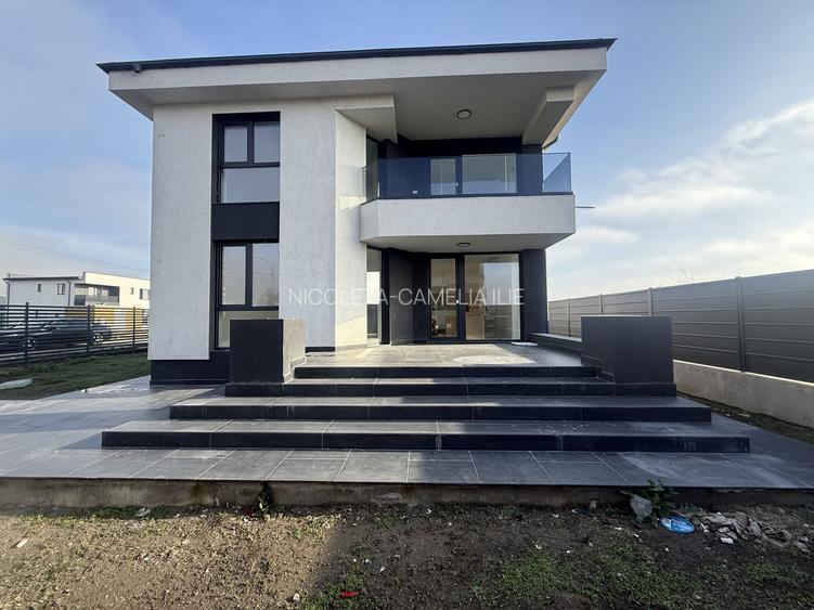 LUX | CASA | VILA INDIVIDUALA | CURTE | PROPRIETAR | TUNARI - 2