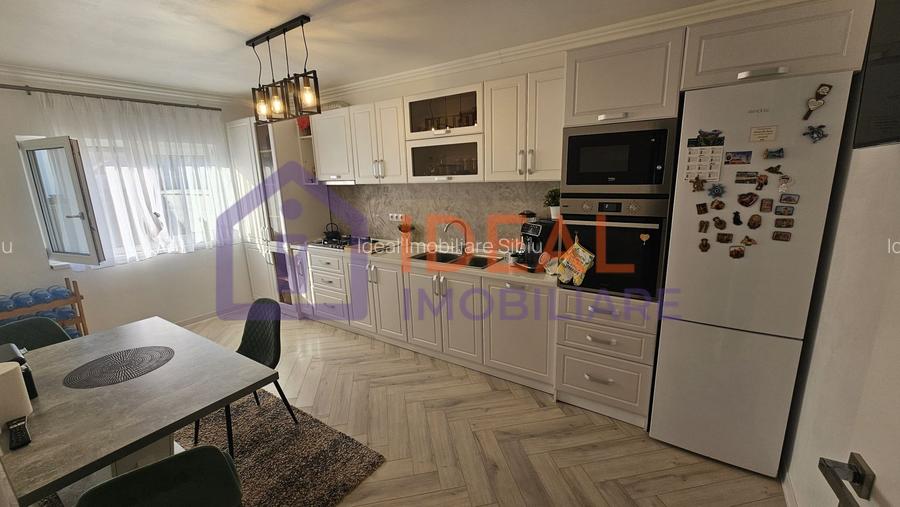 Casă tip duplex cu 4 camere, complet Mobilat, Selimbar - 15