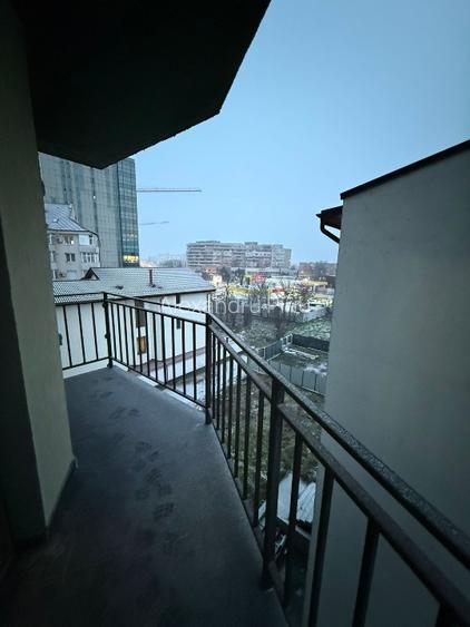 Închiriez apartament 2 camere + debara, 2 balcoane – zona 1 Mai / Ciuperca - 14