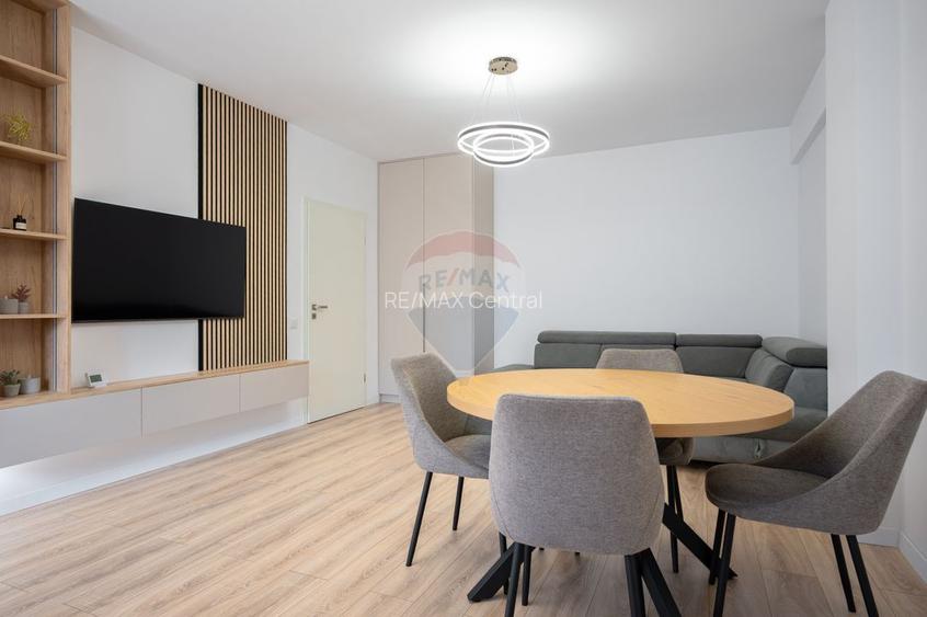 Apartament cu 2 camere de închiriat + parcare subterană în Tractorul - 7