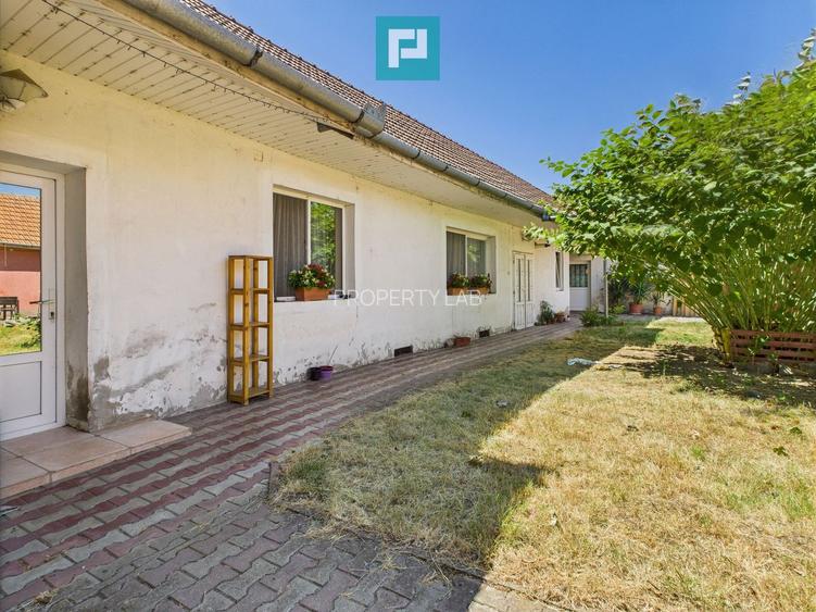 Casă cu 4 camere și teren de 1450 mp în Aradul Nou - 19