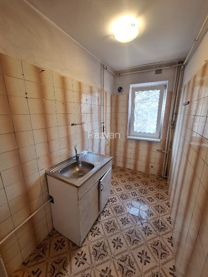 APARTAMENT 3 CAMERE * ETAJ 2 * TOMIS NORD * STR TULCEA NR 5 *  STRADAL * GAZE  - 13